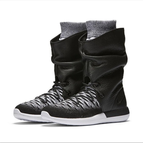 Nike Roshe Two Hi Flyknit Trainer Sneaker Boots. Size 7.​​​​​ - Picture 1 of 15